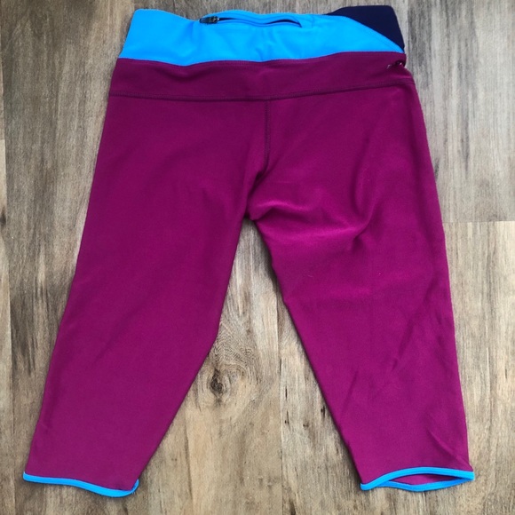 NIKE | Magenta Dri-Fit Running Leggings - Picture 2 of 3